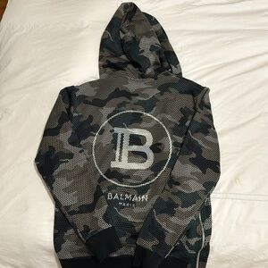 Amazing Balmain hooded sweatshirt size small